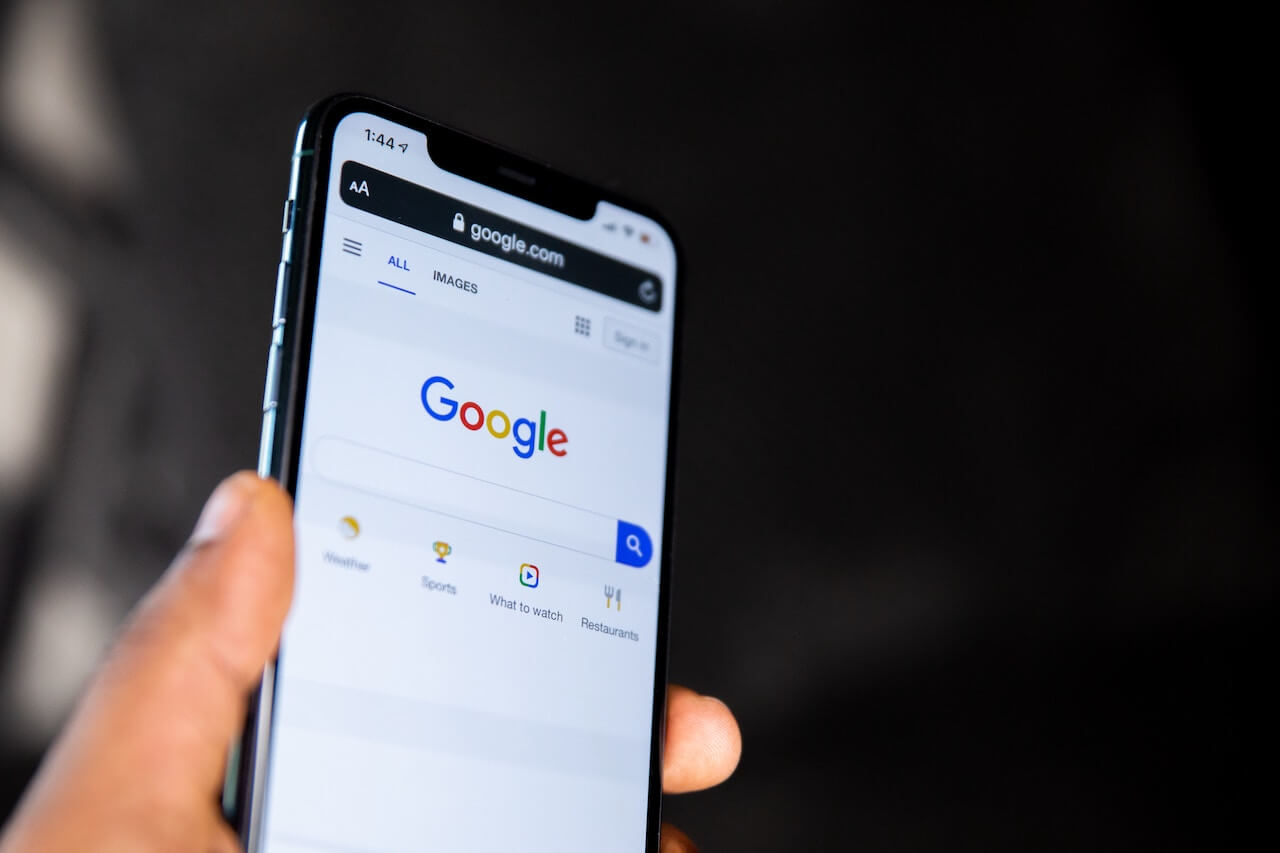 google 3-pack listing on a mobile screen